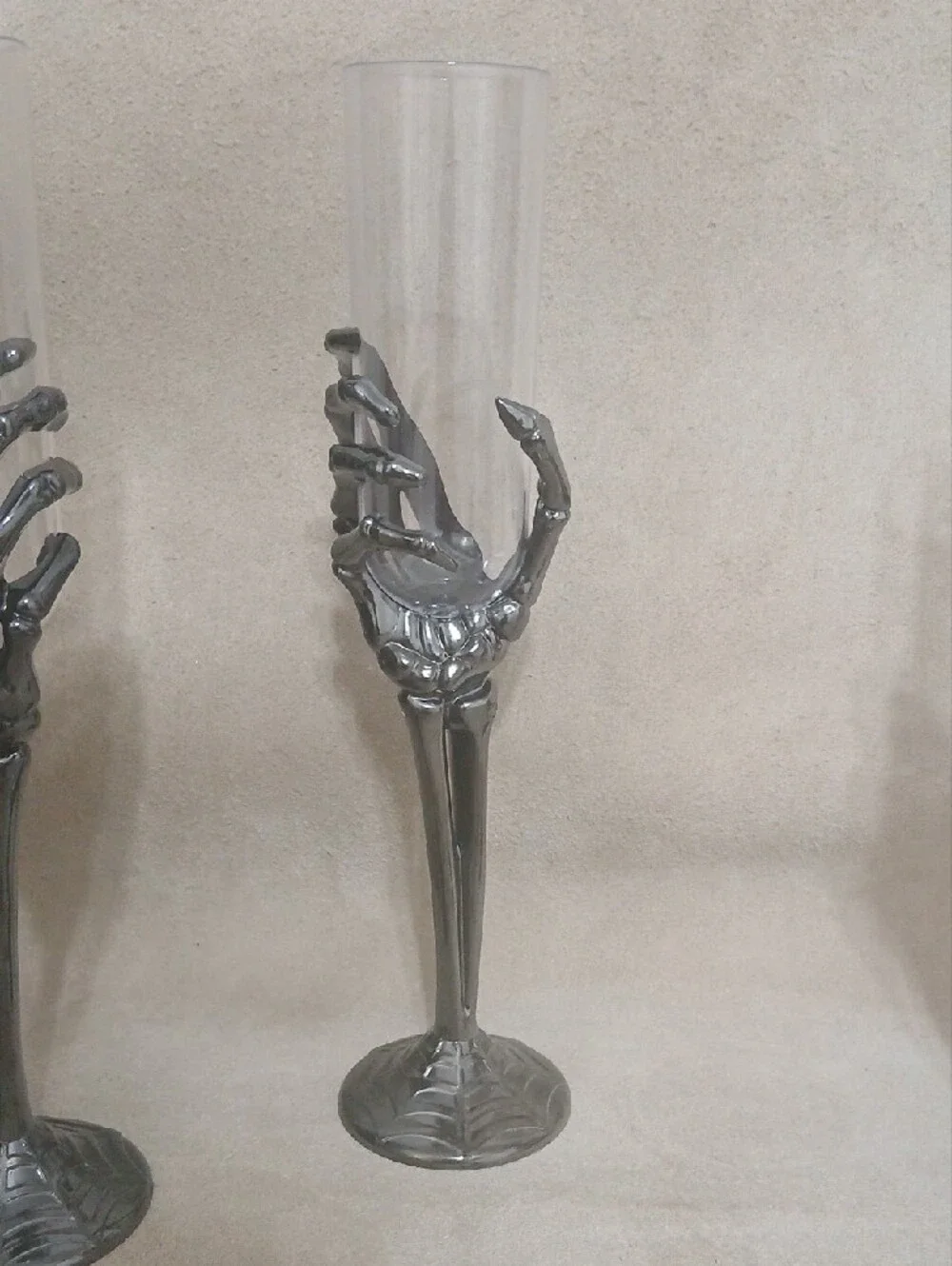 Skeletal Halloween Hand Dark Gray Plastic Champagne Flutes 4 Pcs NEW